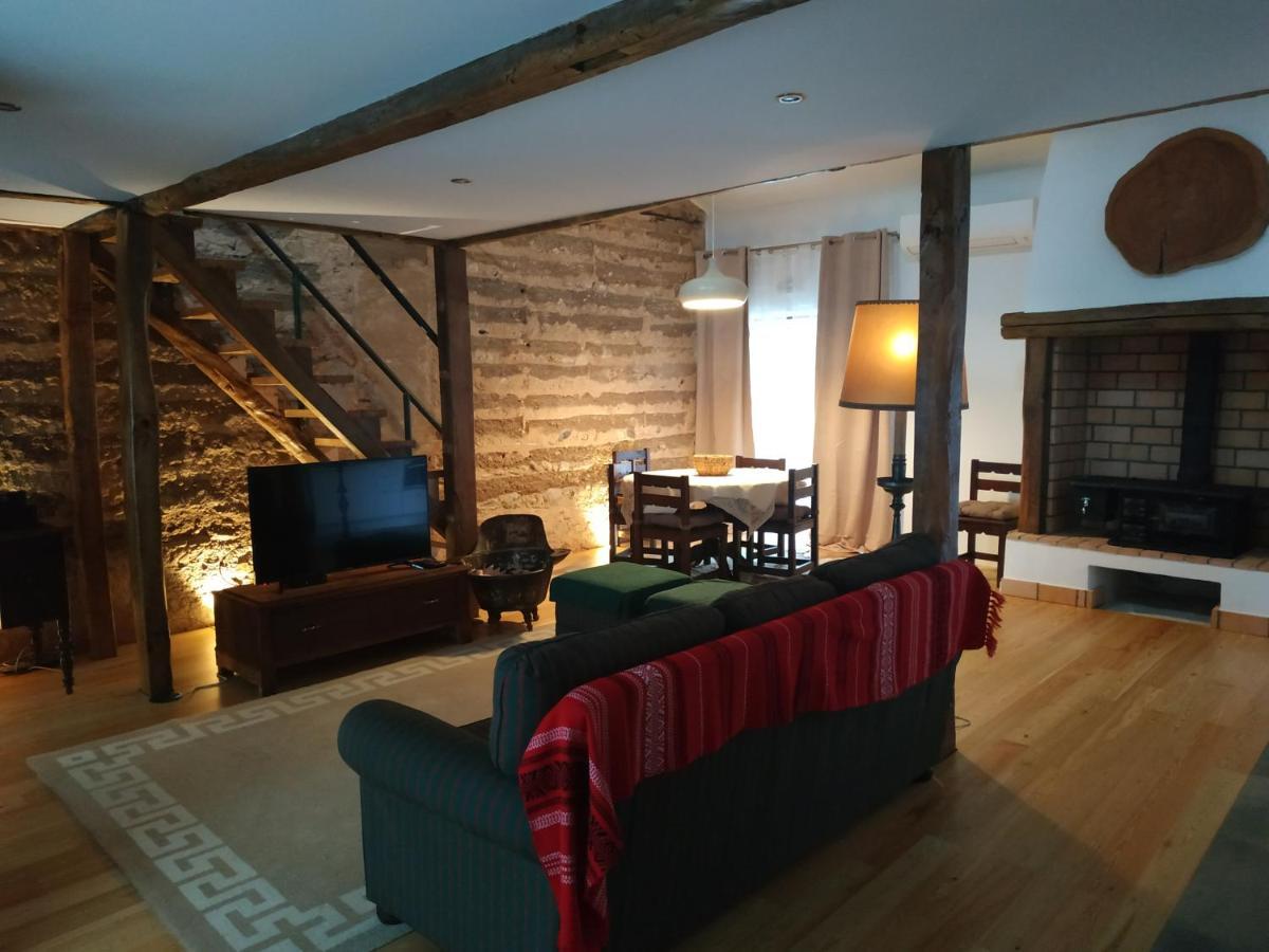 Casa Da Tia Guida Bed and Breakfast Golegã Εξωτερικό φωτογραφία