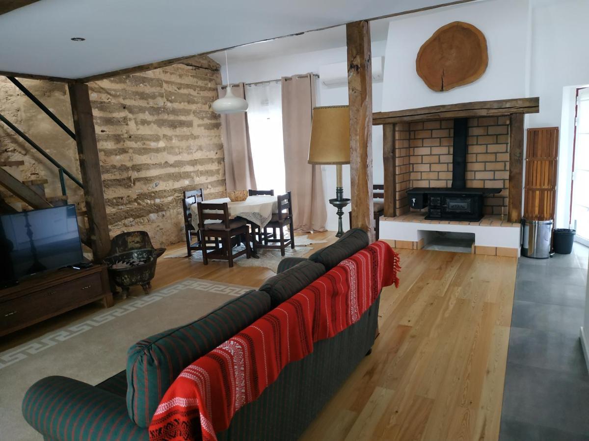 Casa Da Tia Guida Bed and Breakfast Golegã Εξωτερικό φωτογραφία